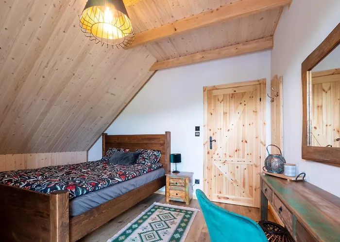 Czego Dusza Pragnie Mini Casa de Férias Zachelmie (Jelenia Gora)